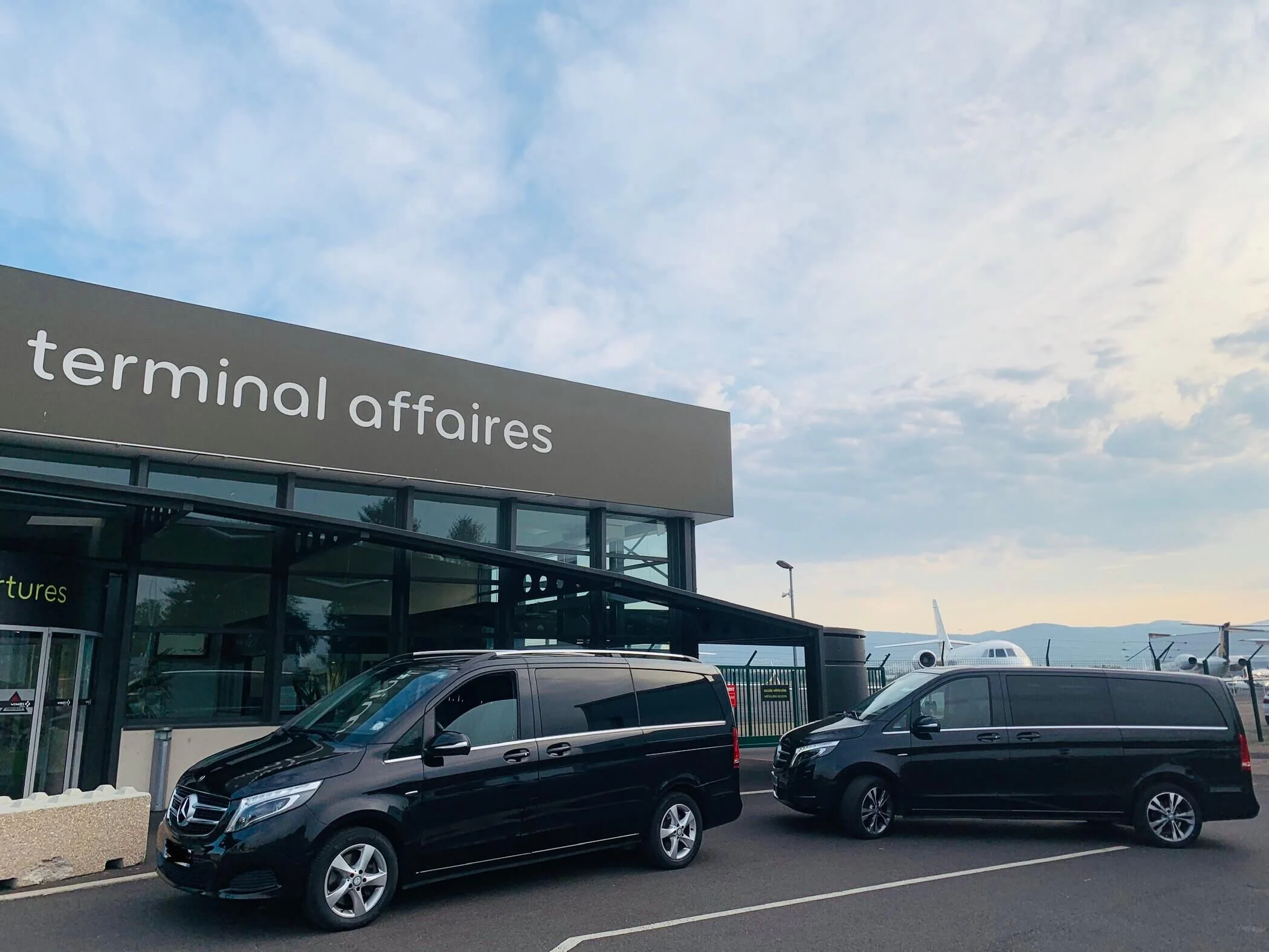 2 classe v aeroport affaires